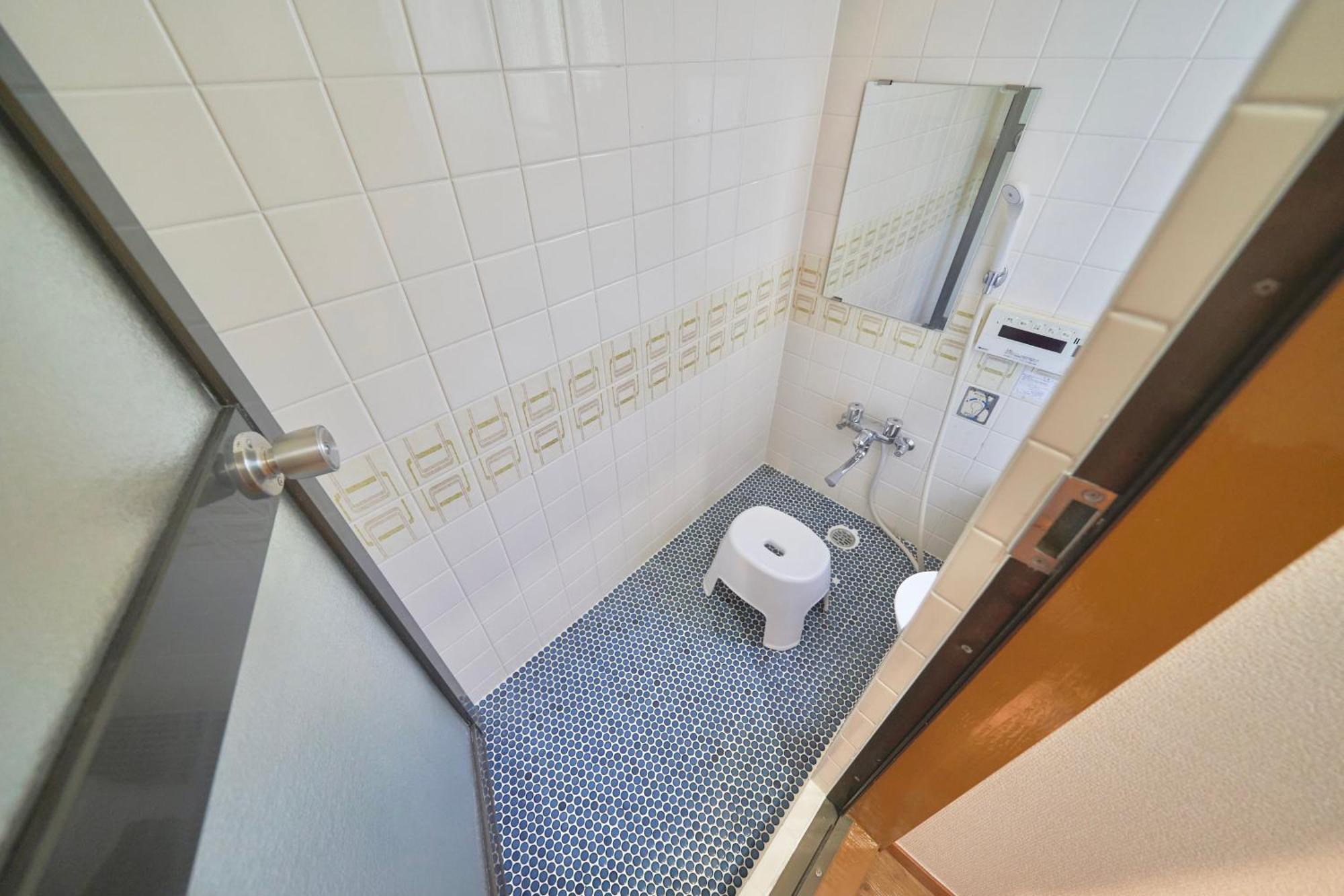 Tomarie Residential Higashi-tateishi Apartment