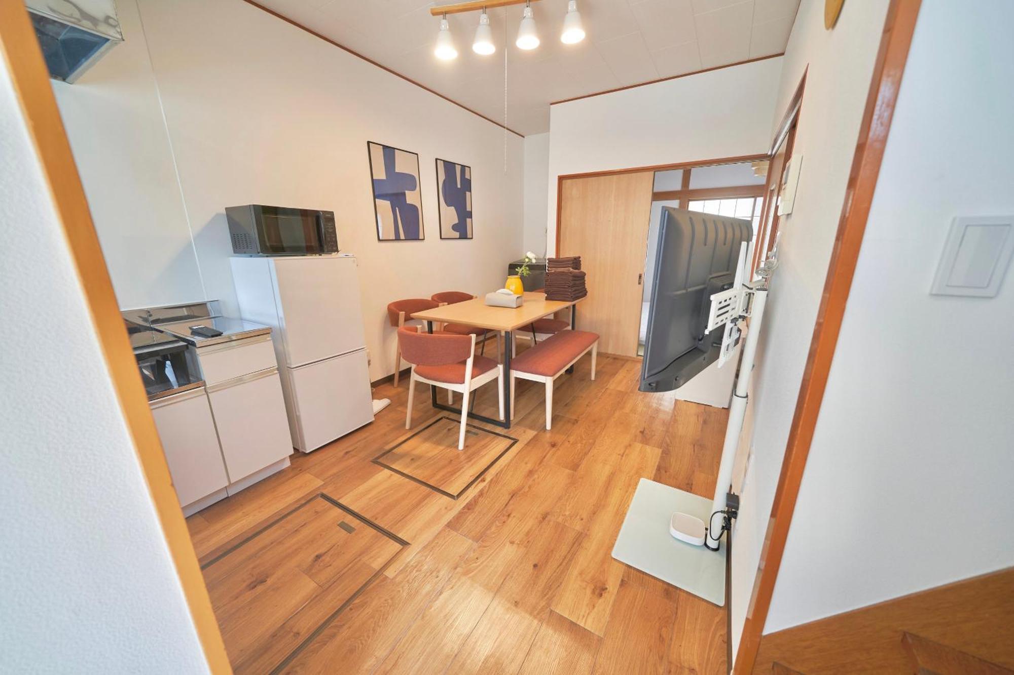 Tomarie Residential Higashi-tateishi Apartment